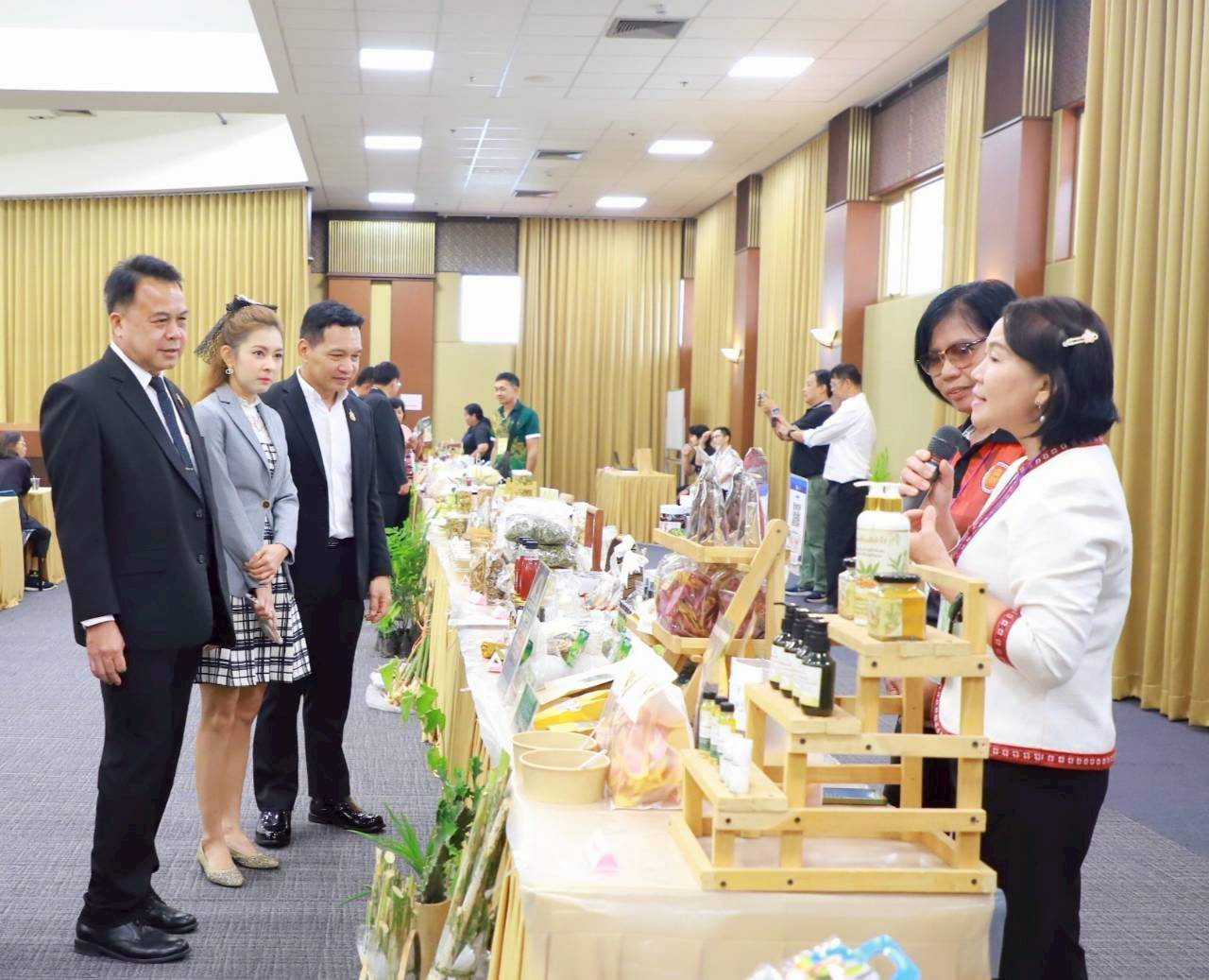 title - สบท. ร่วมพิธีเปิด โครงการสัมมนาเชิงปฏิบัติการ หลักสูตร การเพิ่มประสิทธิภาพการผลิตสินค้าเกษตรชีวภาพในเขตปฏิรูปที่ดินอย่างครบวงจร ภายใต้โครงการยกระดับศักยภาพการพัฒนาสินค้าเกษตรชีวภาพ ปีงบประมาณ พ.ศ. 2569